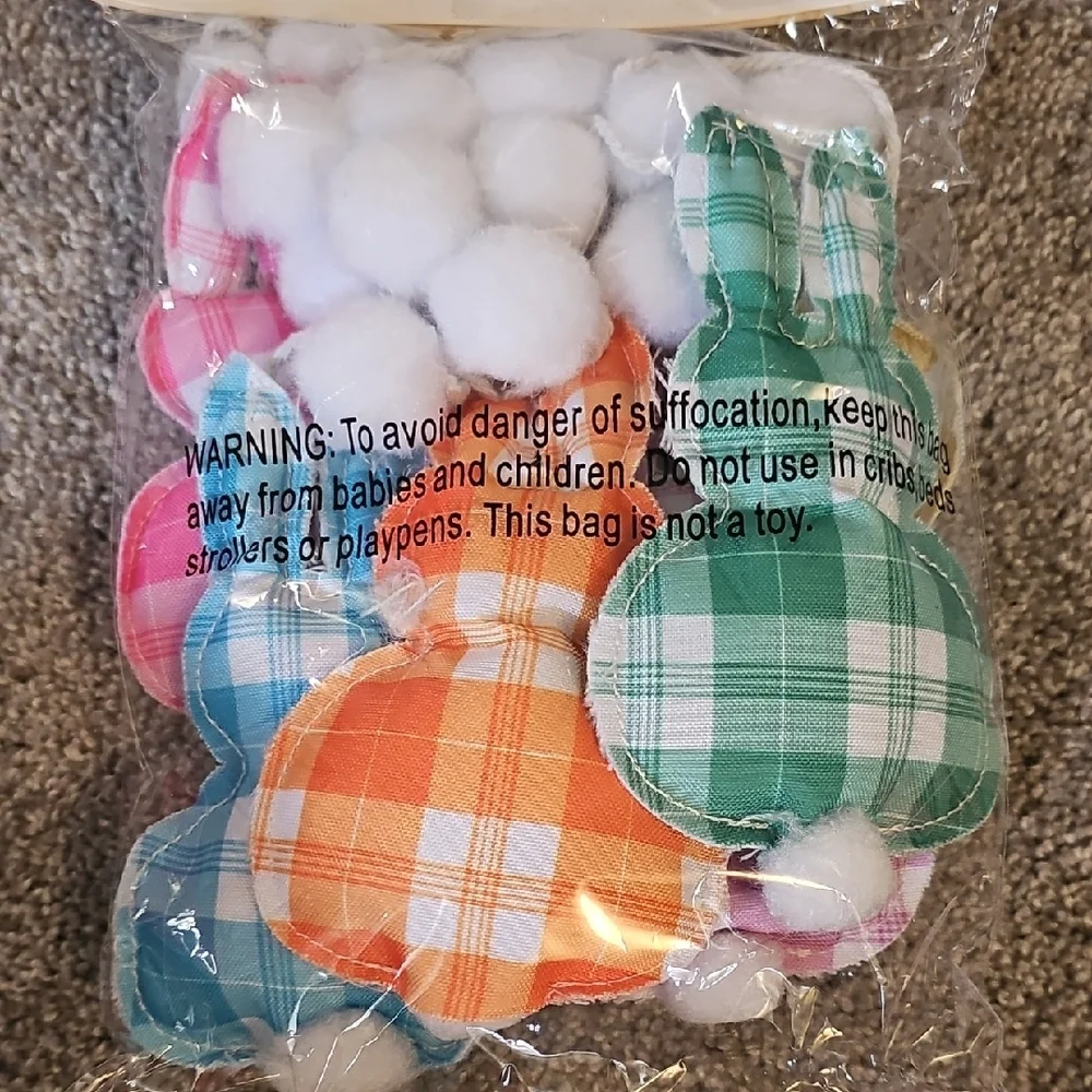 🟠SS🔹️Plaid Easter Bunny Garland